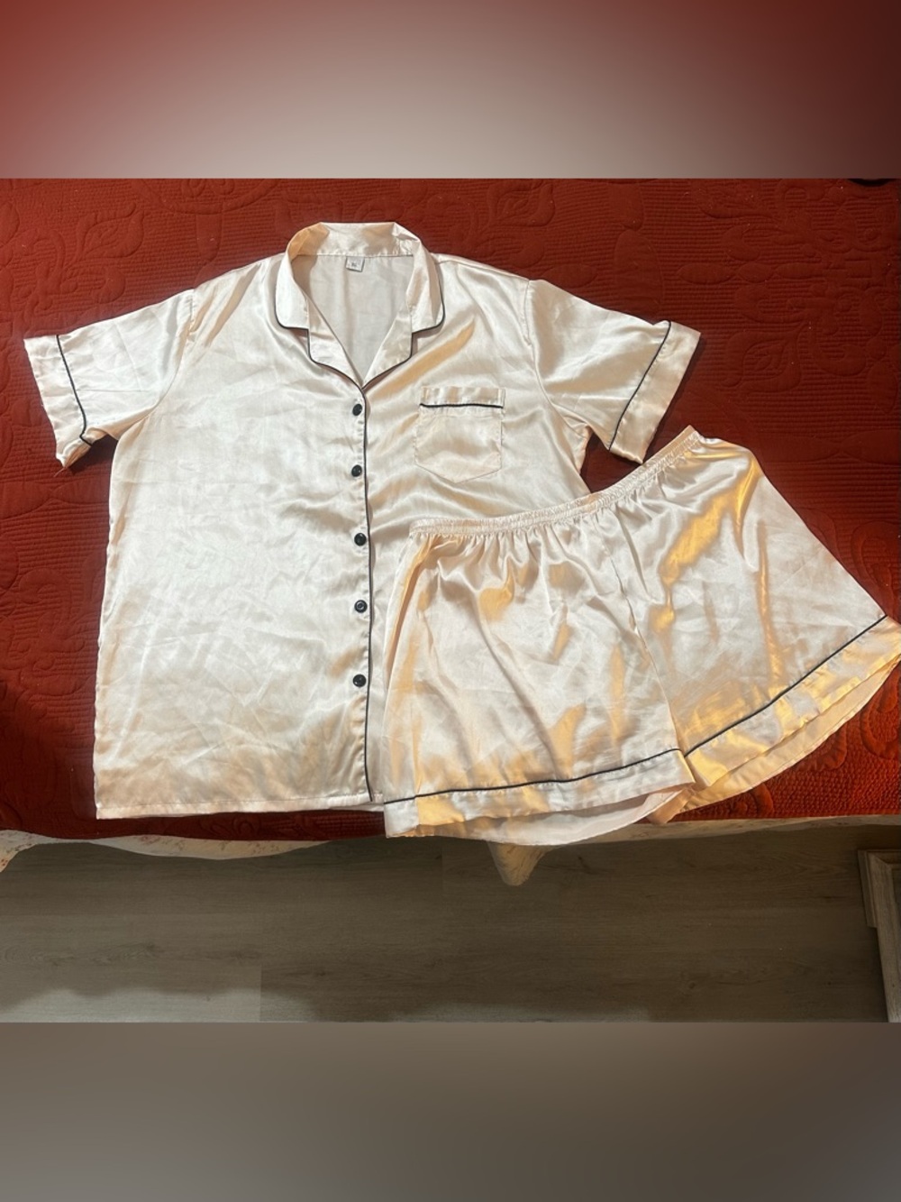 Silky Champagne Piped Short Pajama Set - Women